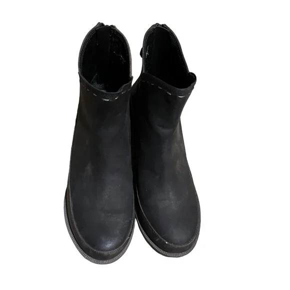 Chaco Cataluna Mid Black Charcoal Waterproof Leather Boots Size 7.5 Womens - Picture 2 of 7